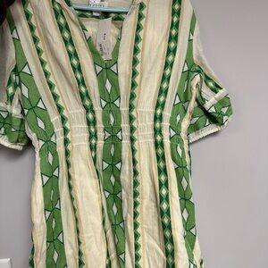 NWT Velvet by Graham & Spencer Green and Cream Aztec print Dress
